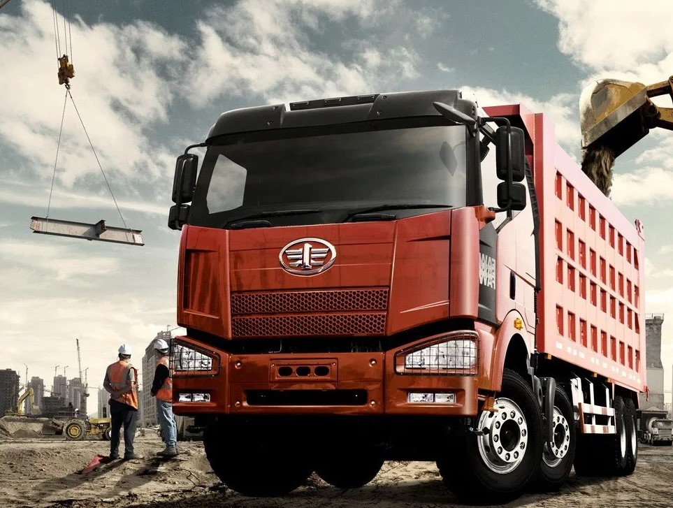 Как выбрать самосвал фав для бизнеса - советы и примеры